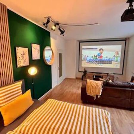 Modern & Stilvoll Mit Kino - Wii Leilighet Essen Eksteriør bilde