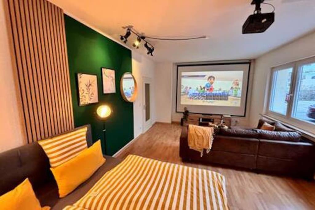 Modern & Stilvoll Mit Kino - Wii Leilighet Essen Eksteriør bilde