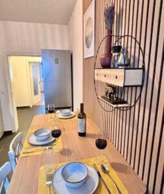 Modern & Stilvoll Mit Kino - Wii Leilighet Essen Eksteriør bilde